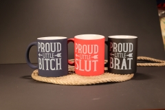 Proud littel Sub I Bitch I Slut I Brat I Matte farbene Kinky Kaffeetasse